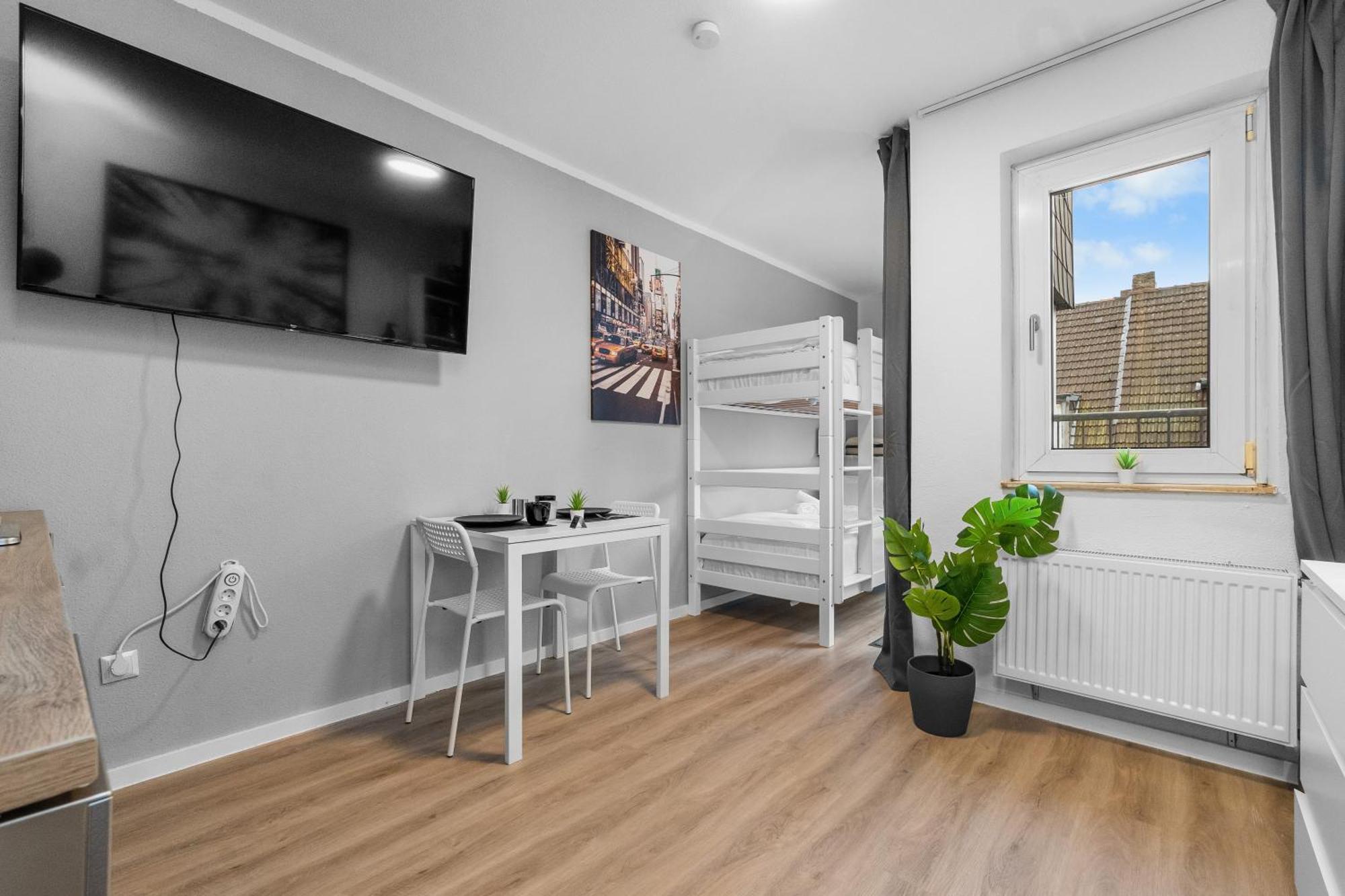 דיסבורג Messe, Monteure, Budget - Einfache Komfortable 2 Personen Wohnung מראה חיצוני תמונה